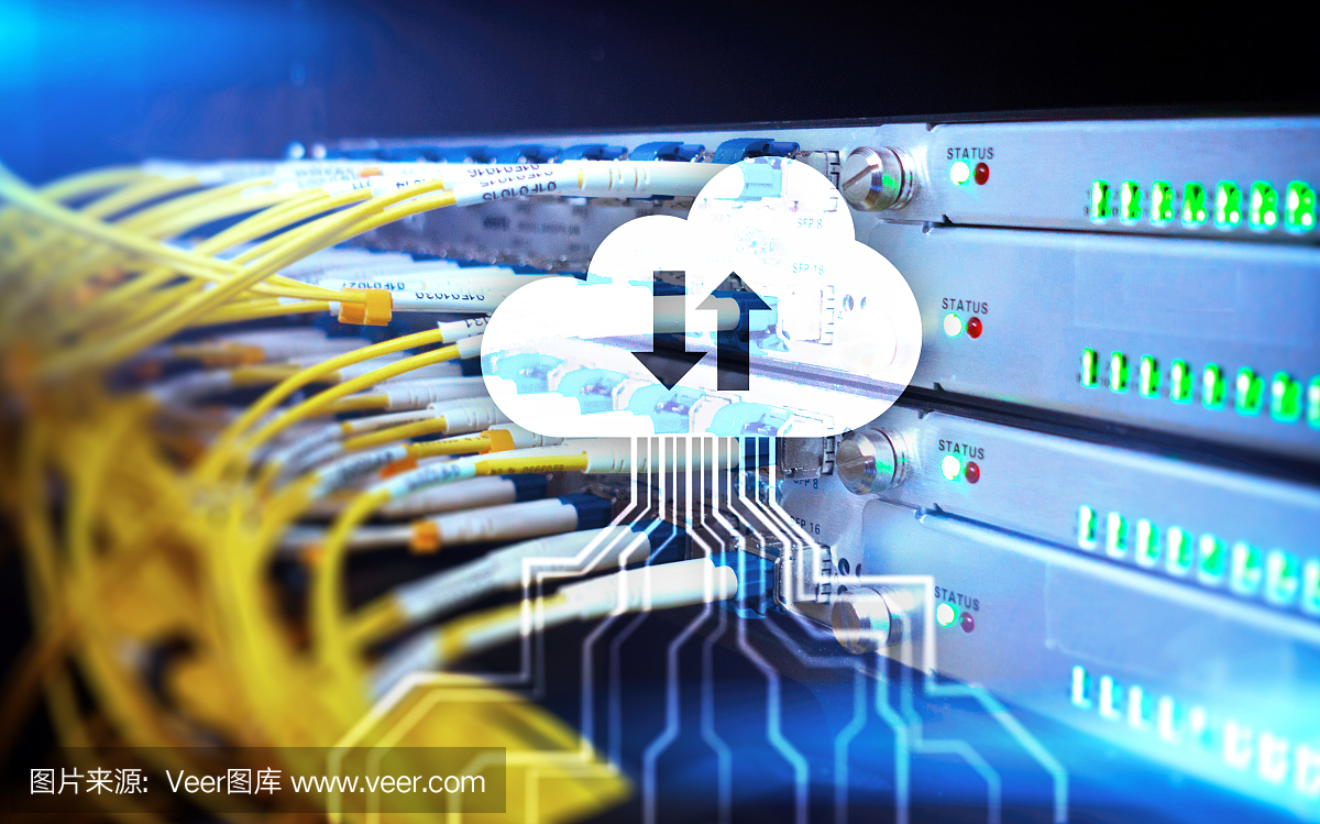 云服務器與計算、數據存儲與處理。互聯網和技術的概念。